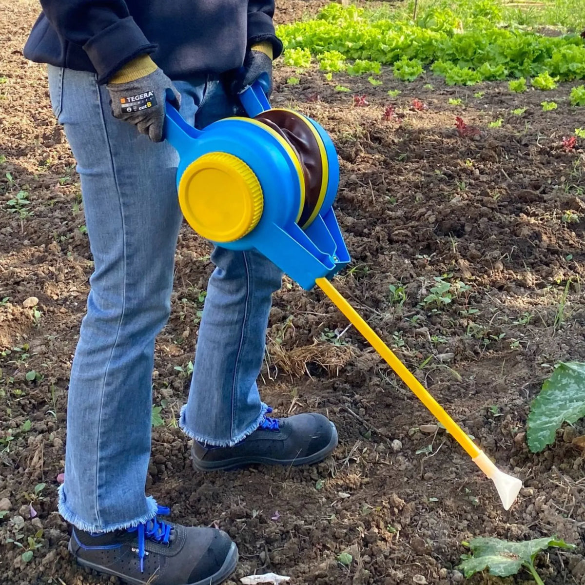 Espolvoreador manual POLMINOR 2L para tierra de diatomeas y polvos fitosanitarios