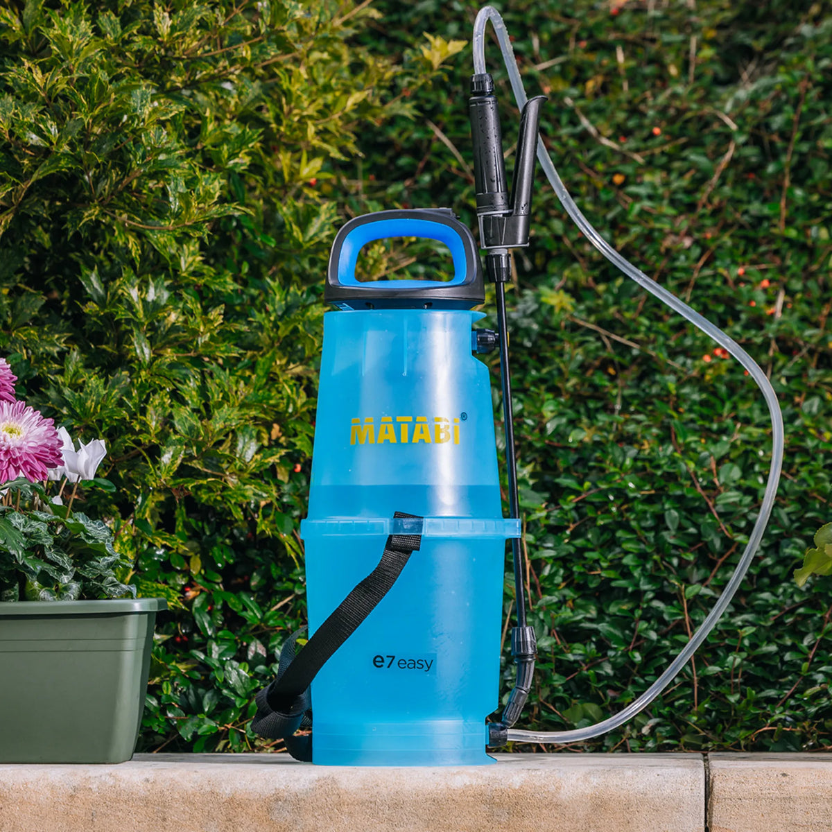 Pulverizador portátil sin bombeo con batería para tratamientos de plantas Matabi E7 easy